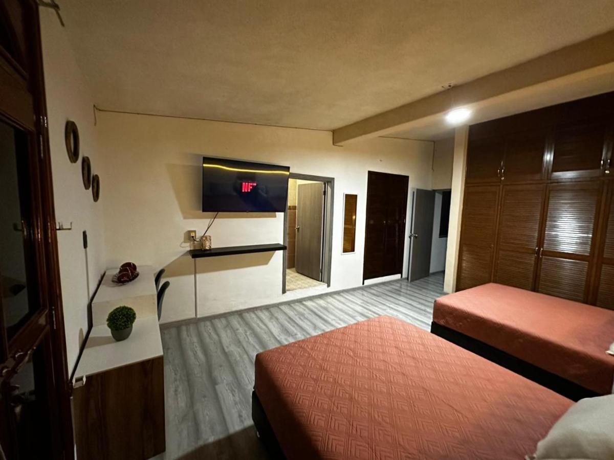 Отель Casa Marin Oaxaca Экстерьер фото